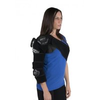 Woman wearing wearing ICE20 Combo Arm